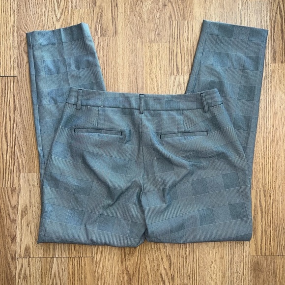 Express Pants - Picture 6 of 7
